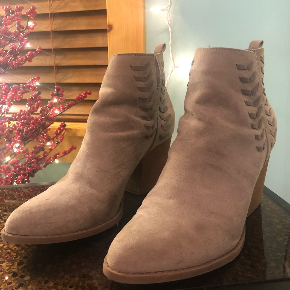 Marshalls Gray booties